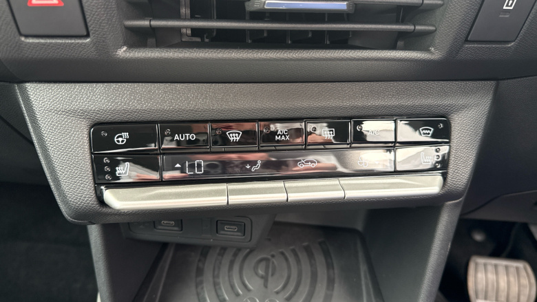 Vauxhall Frontera 83kW GS 44kWh 5dr Auto Electric Estate